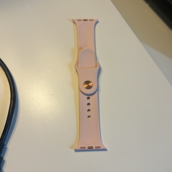 Apple Watch strap new pink - Picture 2 of 2